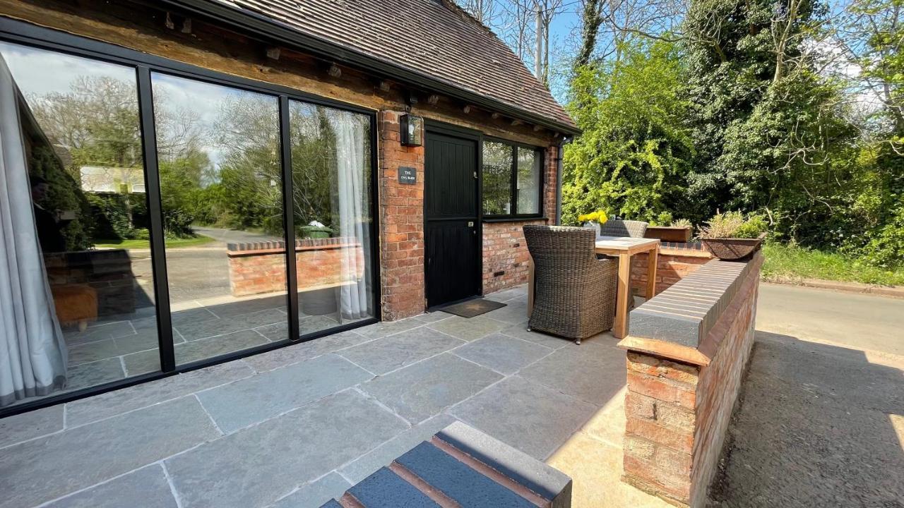 Elegant Peaceful Barn In Rural Village Setting Close To Stratford Upon Avon Eksteriør bilde