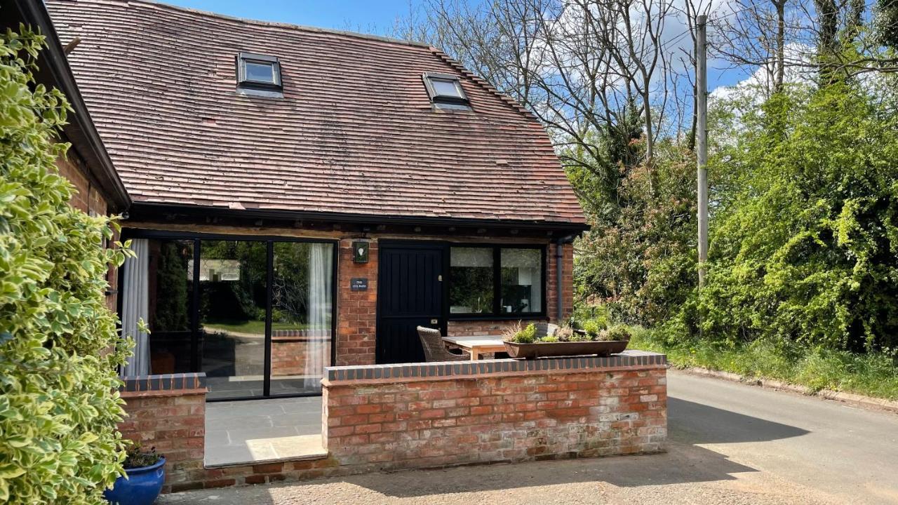Elegant Peaceful Barn In Rural Village Setting Close To Stratford Upon Avon Eksteriør bilde