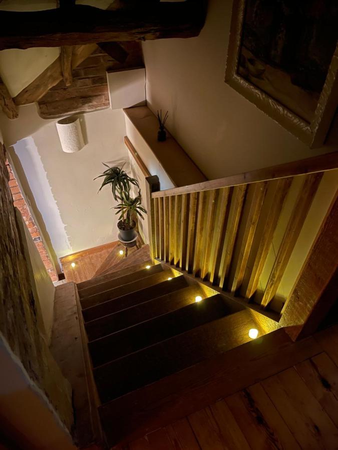 Elegant Peaceful Barn In Rural Village Setting Close To Stratford Upon Avon Eksteriør bilde